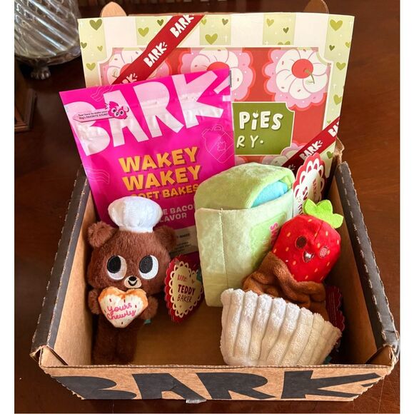 BARK BOX - NWT - Bundle of 3 Quality Toys from Bark & Bag of Treats/Small Dogs - Picture 2 of 15